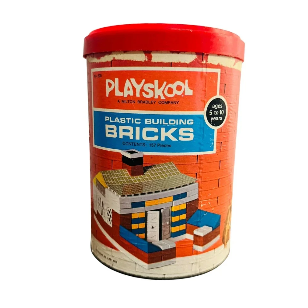 Vintage 1970 Playskool Plastic Building Bricks No 525 Milton Bradley House